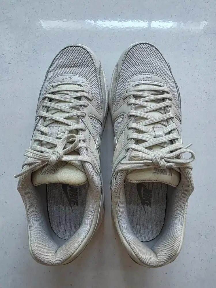 NIKE WMNS AIR MAX COMMAND