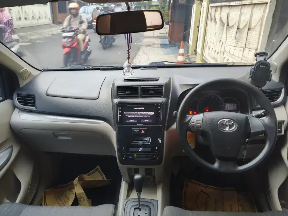 Jual Avanza  G AT 1300cc Hitam siap pakai