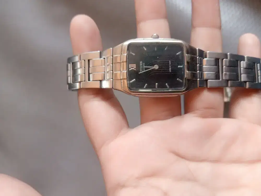 Jam tangan CITIZEN