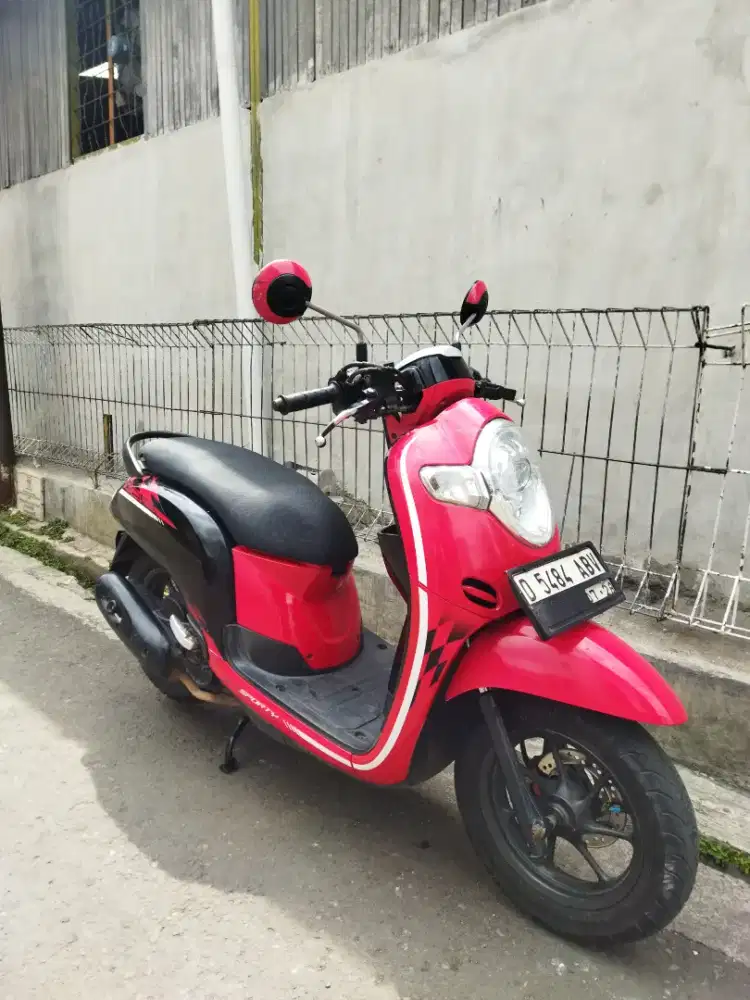 Honda scoopy 2018