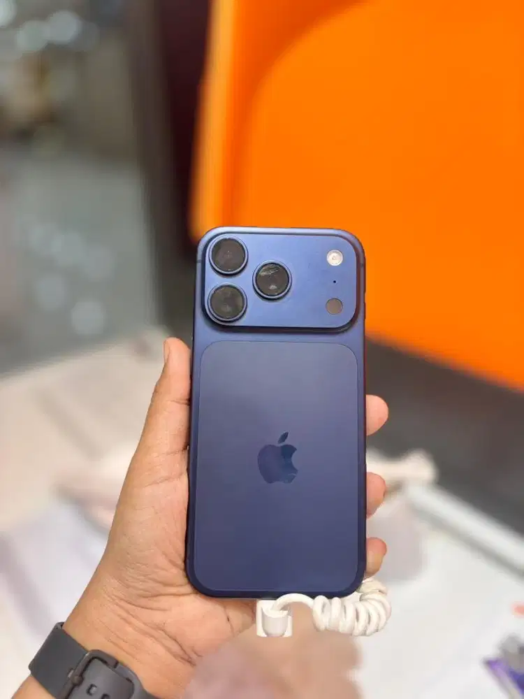 IPHONE 17 PRO cicilan bunga 0% DP 0%