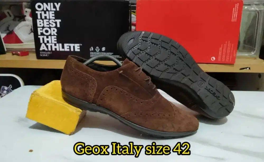 Sepatu Casual Geox Italy