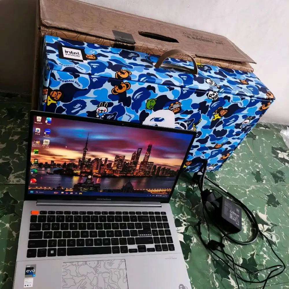 Laptop Asus K5504VA Bape Edition