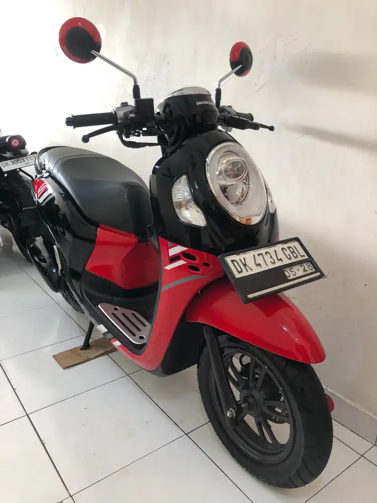Honda Scoopy Th.2023 Merah!!