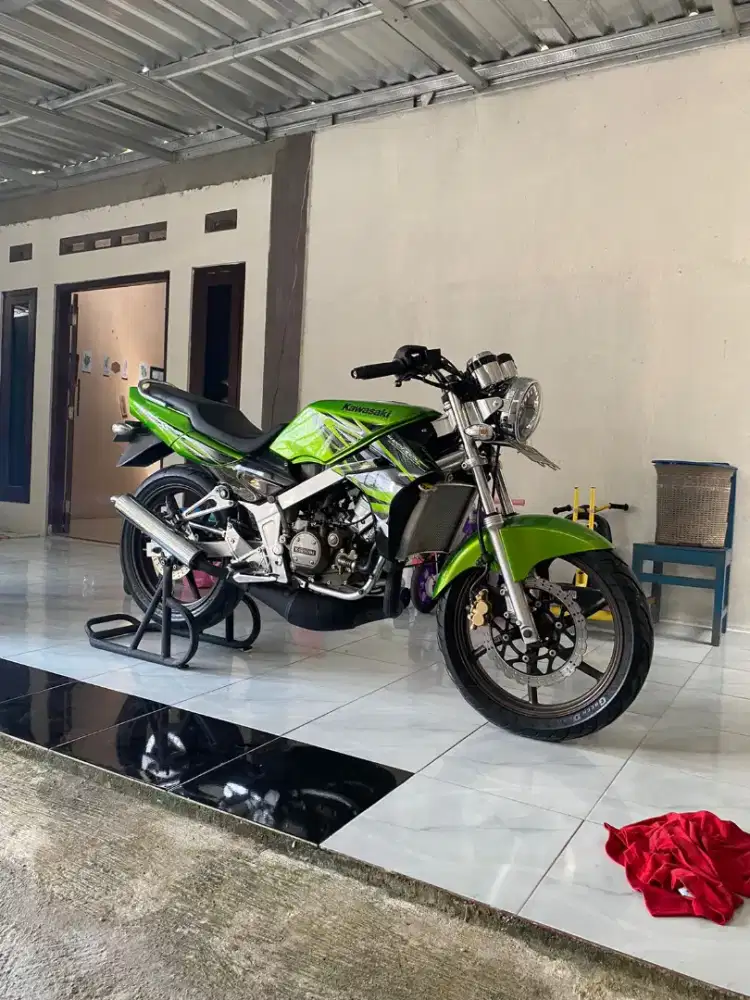 DiJUAL KAWASAKI NINJA ORI SS