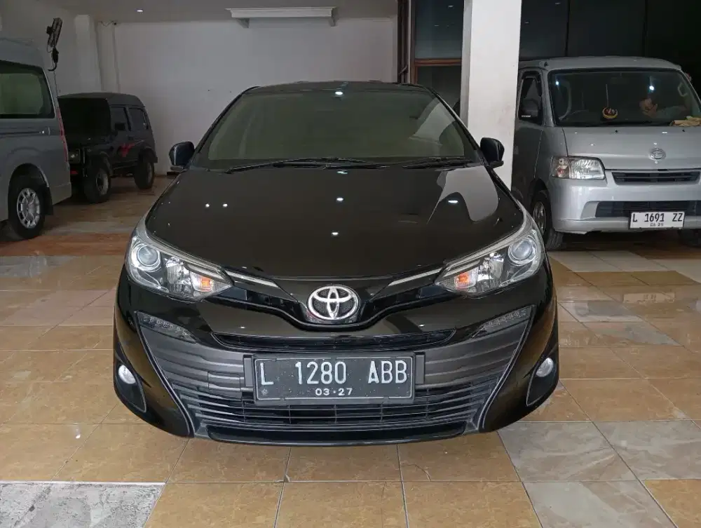 Toyota New Vios 1.5 G 2022 AT Matic Automatic Hitam Sedan Yaris TRD GR