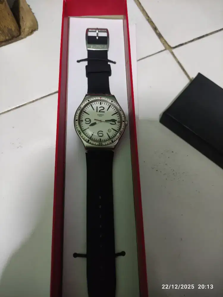 Jam Swatch irony Big caterblack