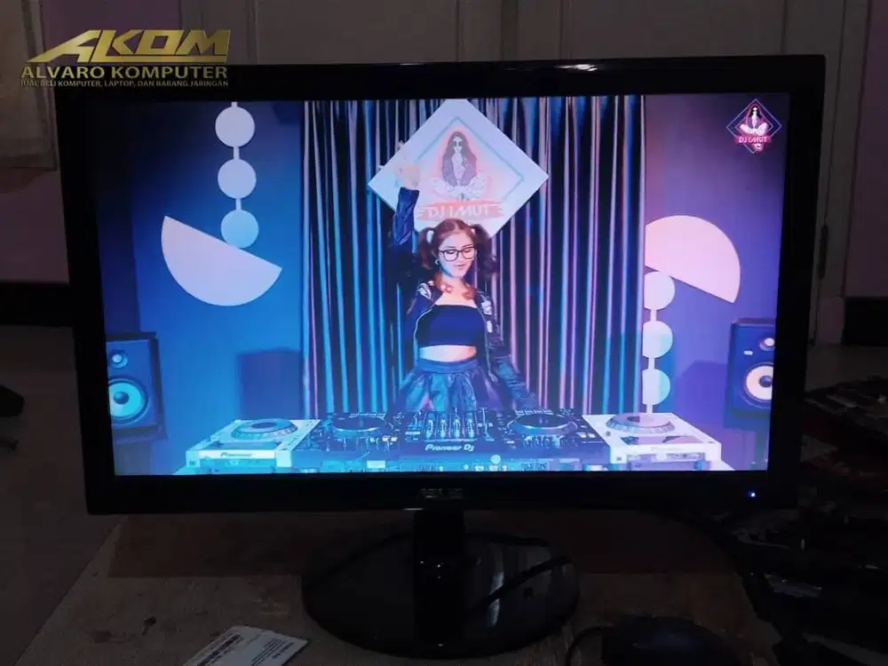 Layar Monitor Komputer 18.5inch Wide Merk Asus VS197