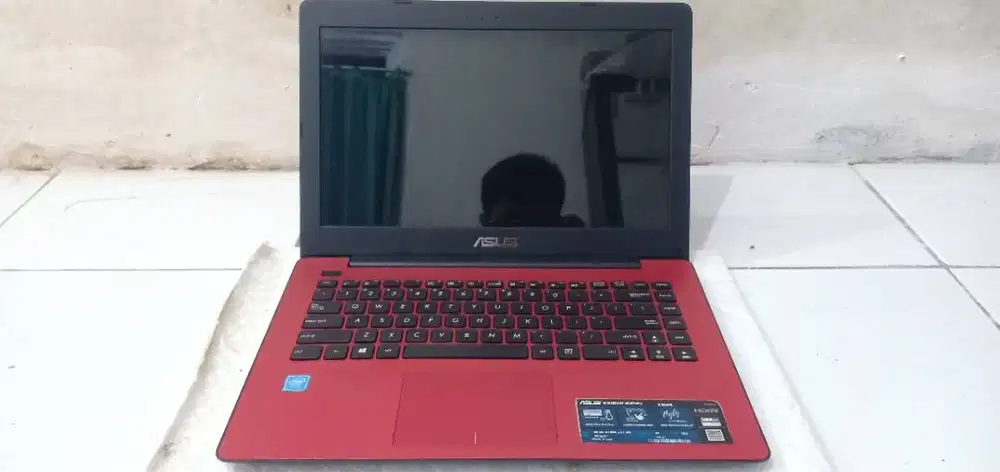 Laptop ASUS X453S, Merah SLIM, Celeron RAM 8GB HDD 500GB, SIAP PAKAI