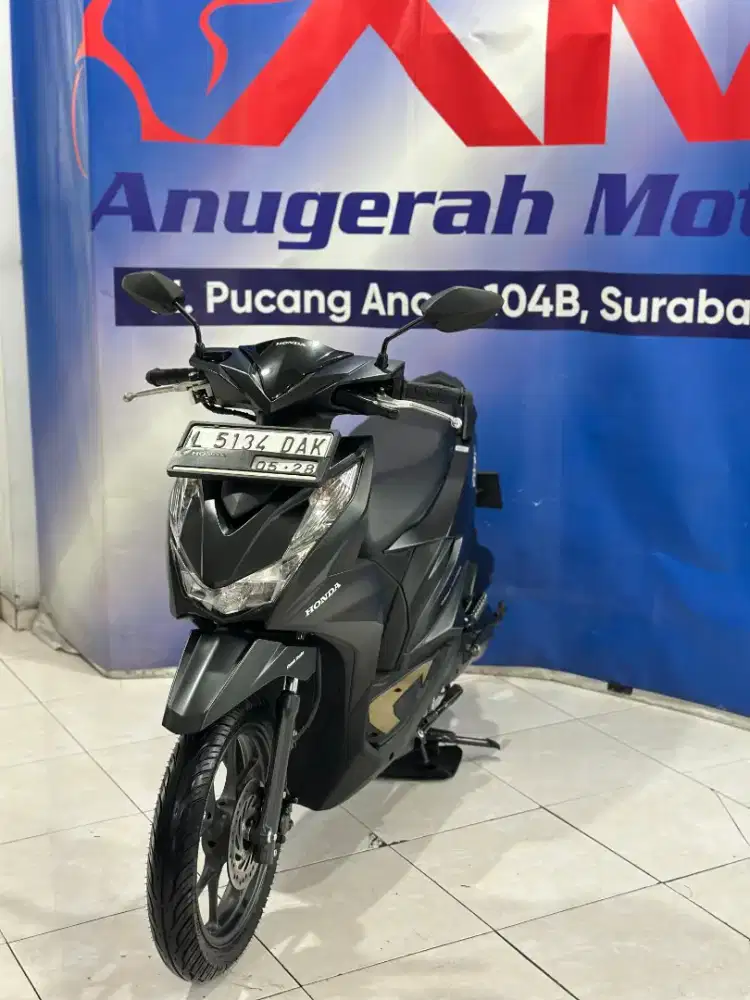 Honda Beat Deluxe iss hitam tahun 2023 Seperti Baru