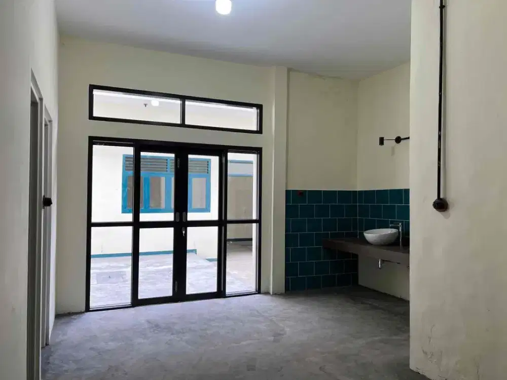 SEWA RUKO 
ASTANA ANYAR

lt 300
lb 600
listrik 10.600
pdam
2 km lantai 1 n 2
325jt / thn