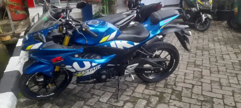 Jual motor Suzuki GSX-R 150