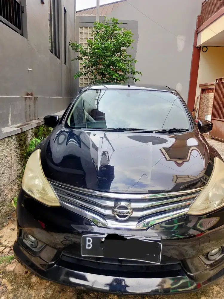 Nissan Grand livina 2015 Bensin