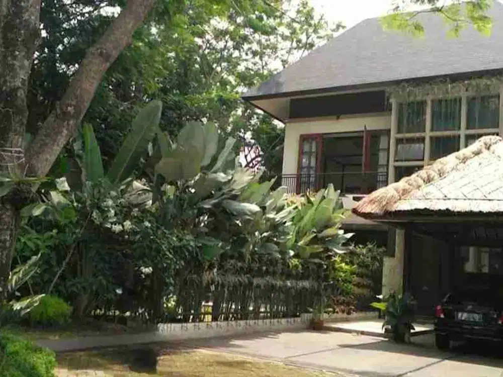 Rumah Hook Nuansa Bali Tropical 4+2 Kamar Luas 500m Furnish Cluster BSD City