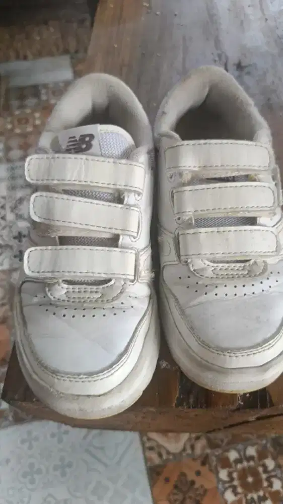 DIJUAL SEPATU ANAK NEW BALANCE MURAH