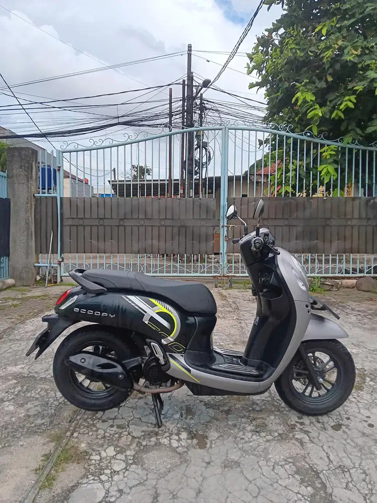 SECOND .. HONDA SCOOPY 2024