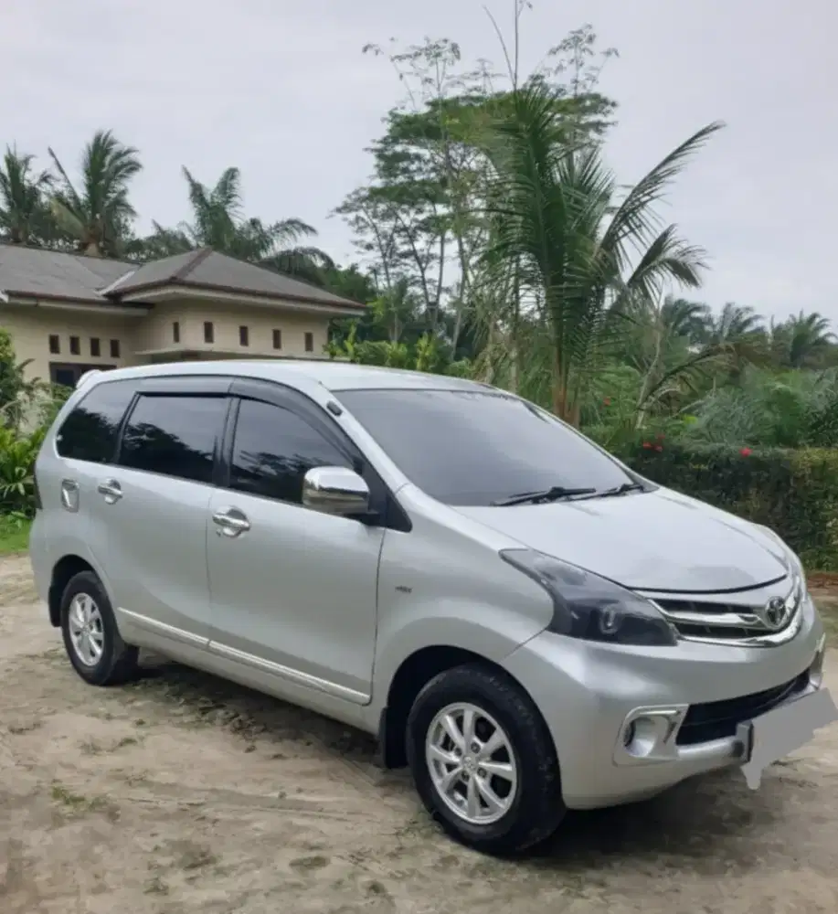 Toyota New Avanza 1.3 G A/T 2012