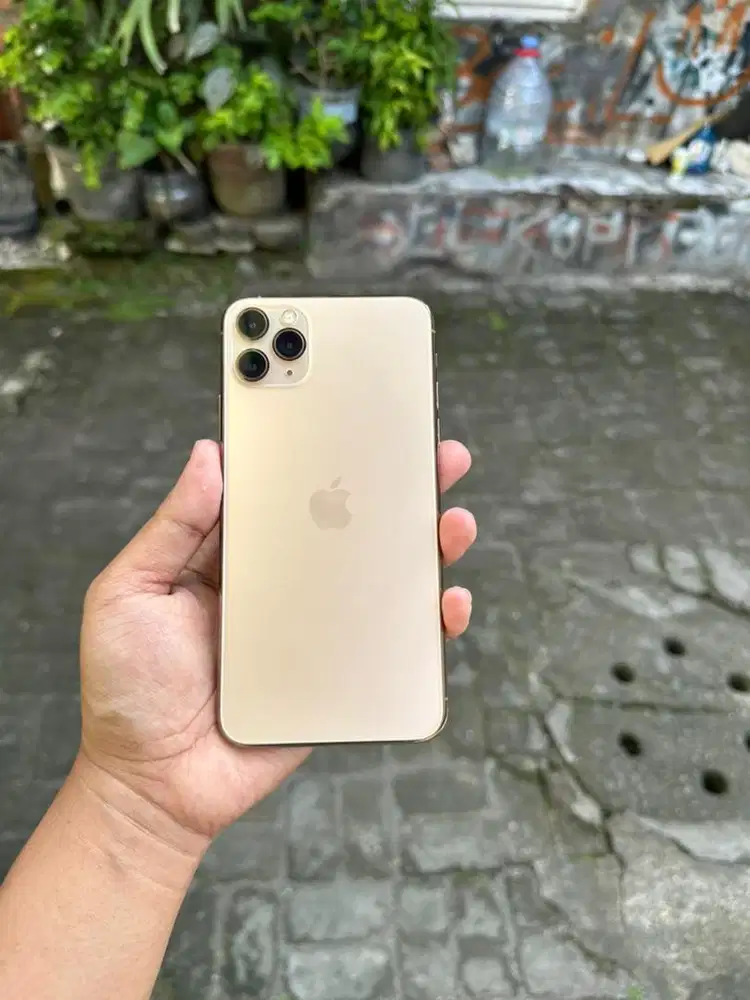 iphone 11 promax 64 ibox