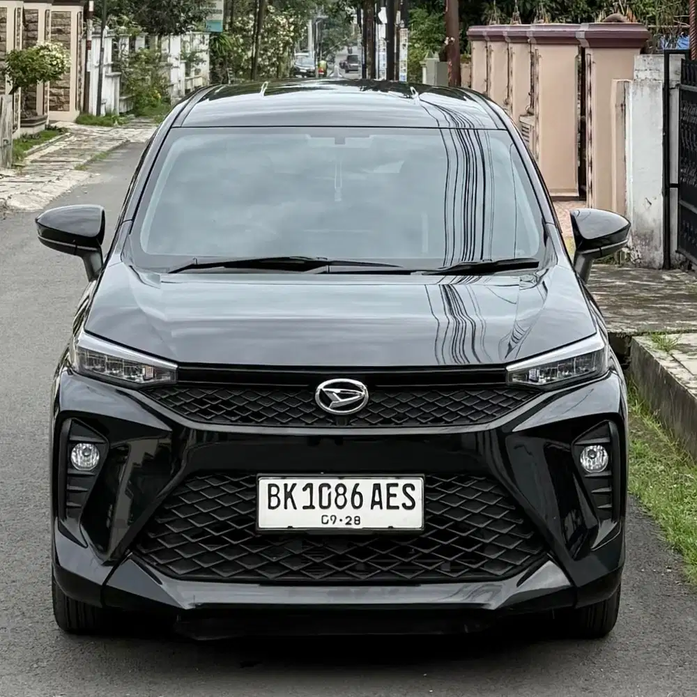 Daihatsu Xenia R 1.3 Manual 2023 Hitam