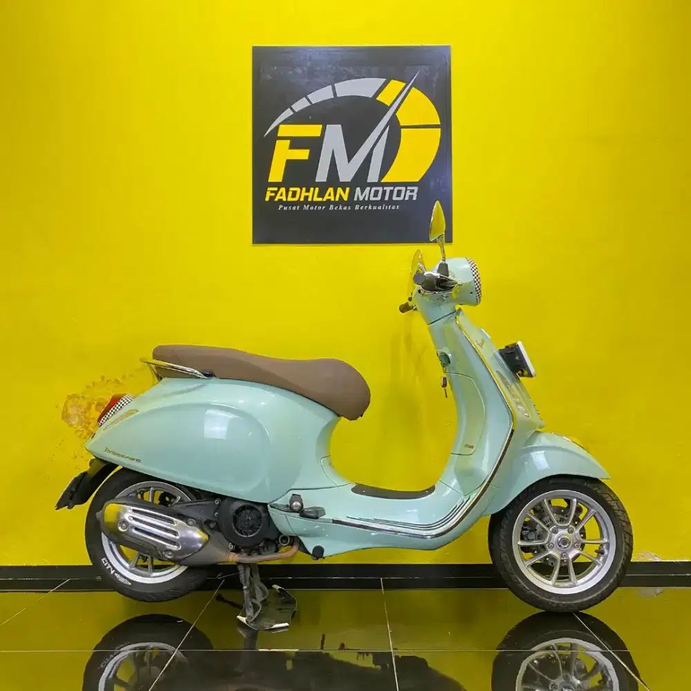 Piaggio Vespa Primavera ABS Tahun 2022 kunci lengkap pajak hidup