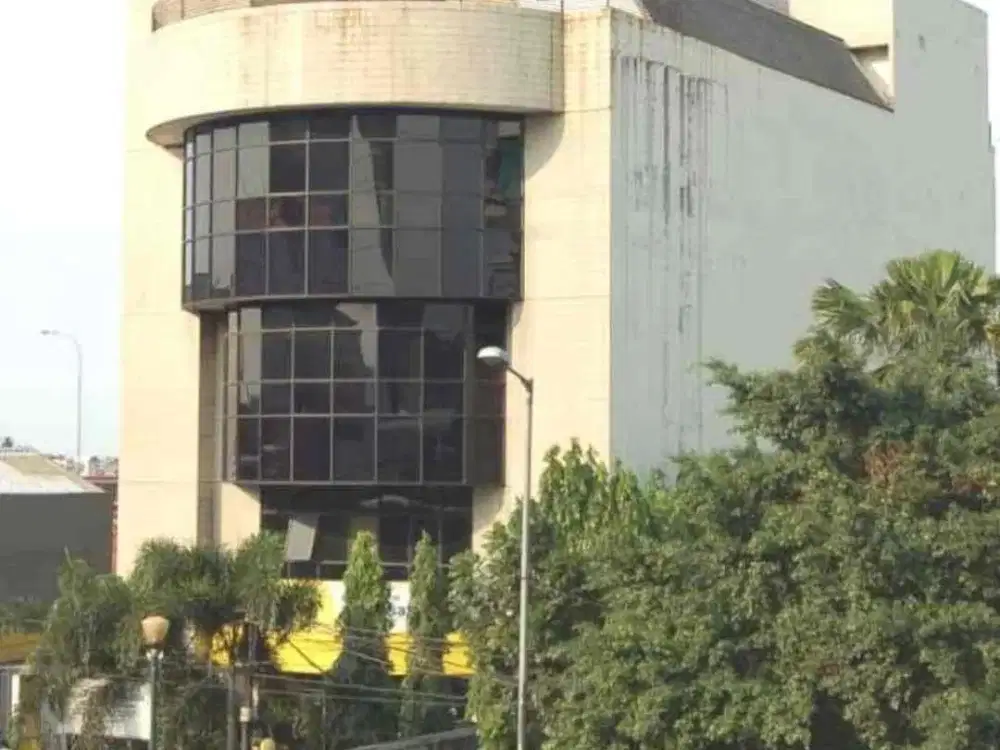 Jual Gedung kantor 5 lantai di matraman raya - Jakarta timur