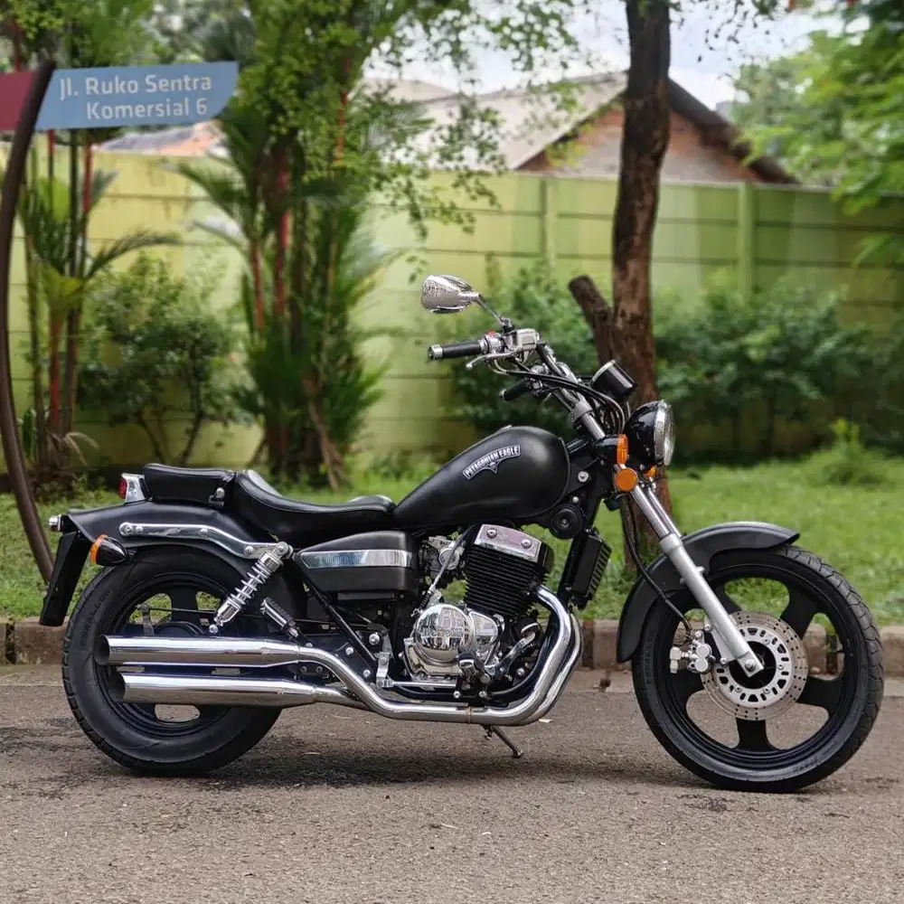 BENELLI PATAGONIAN EAGLE 250 KARBU 2018 BLACK KM 8K PAJAK ON SIAP GAS