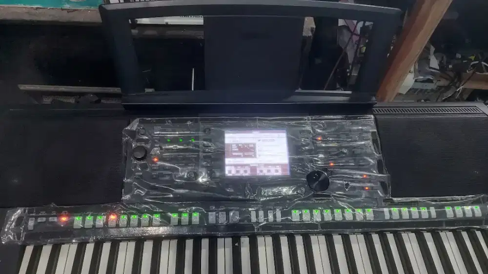 Keyboard Yamaha PSR S750 Kondisi Istimewa. Bonus Sampling