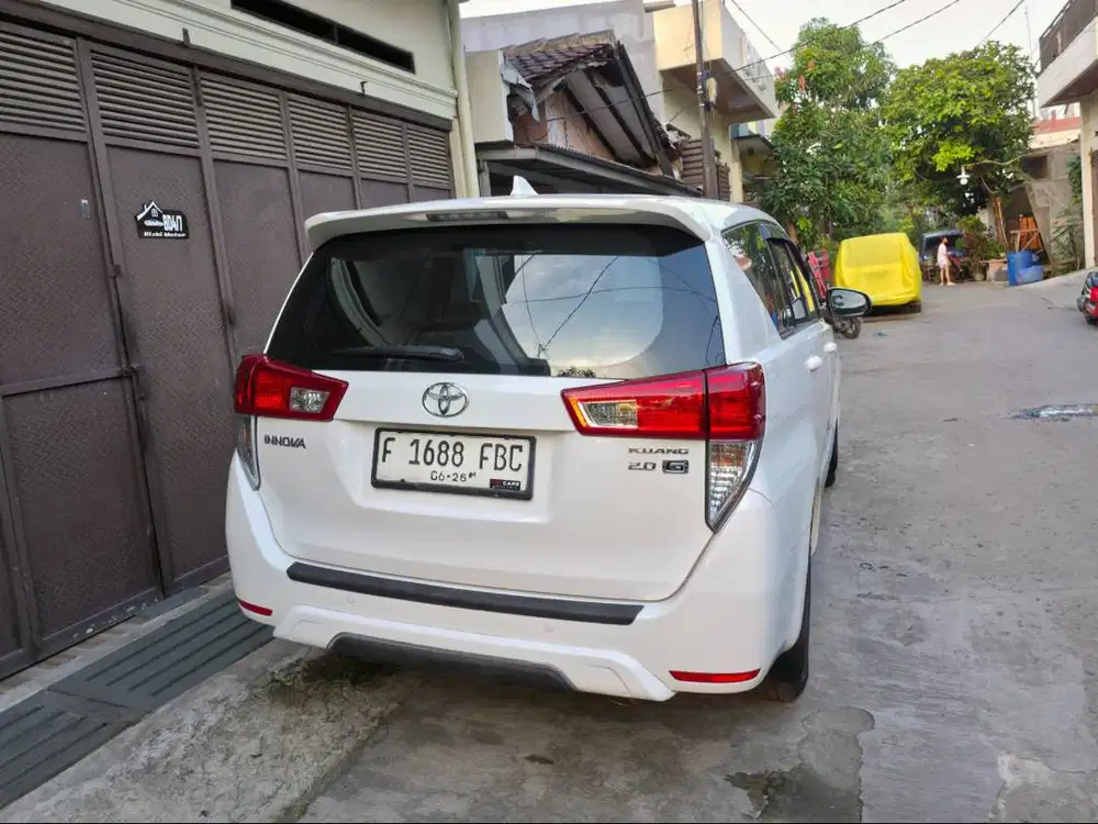 Toyota Kijang Innova Inova Reborn G Matic AT Tahun 2016 Putih , 2015