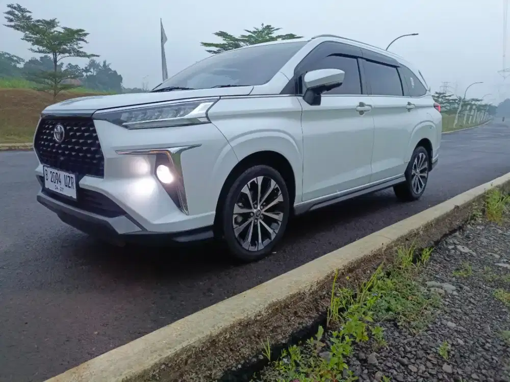 Rental mobil. Sewa mobil harian, mingguan & bulanan lepas kunci.