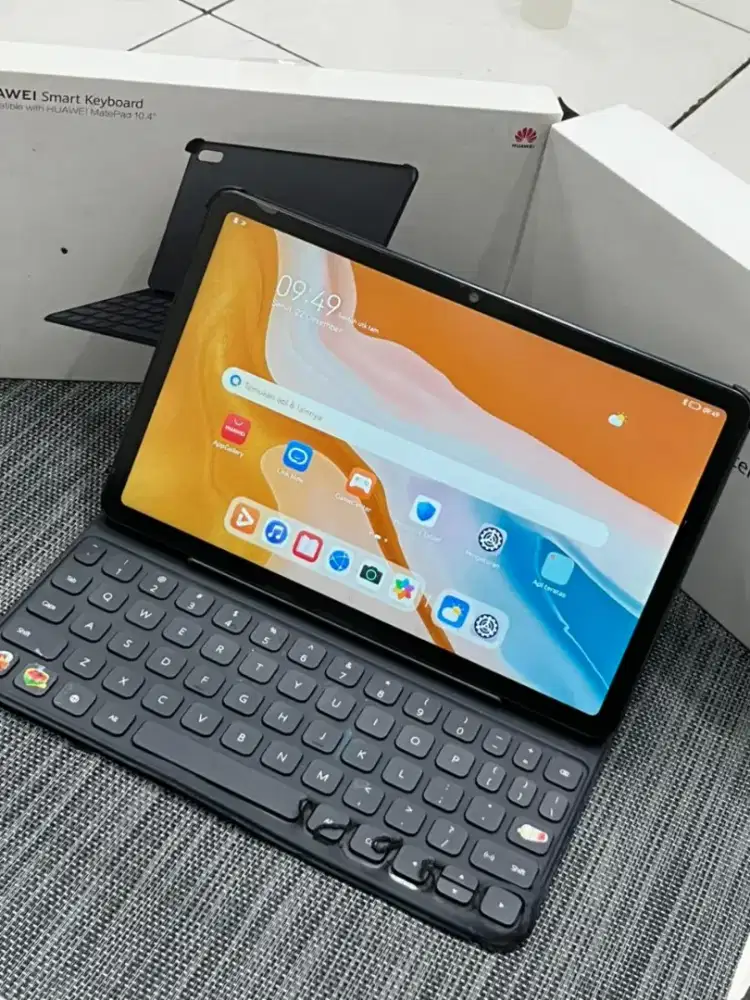 Huawei Matepad 10.4 inch 
Ram 4/64Gb
Kelengkapan fullset