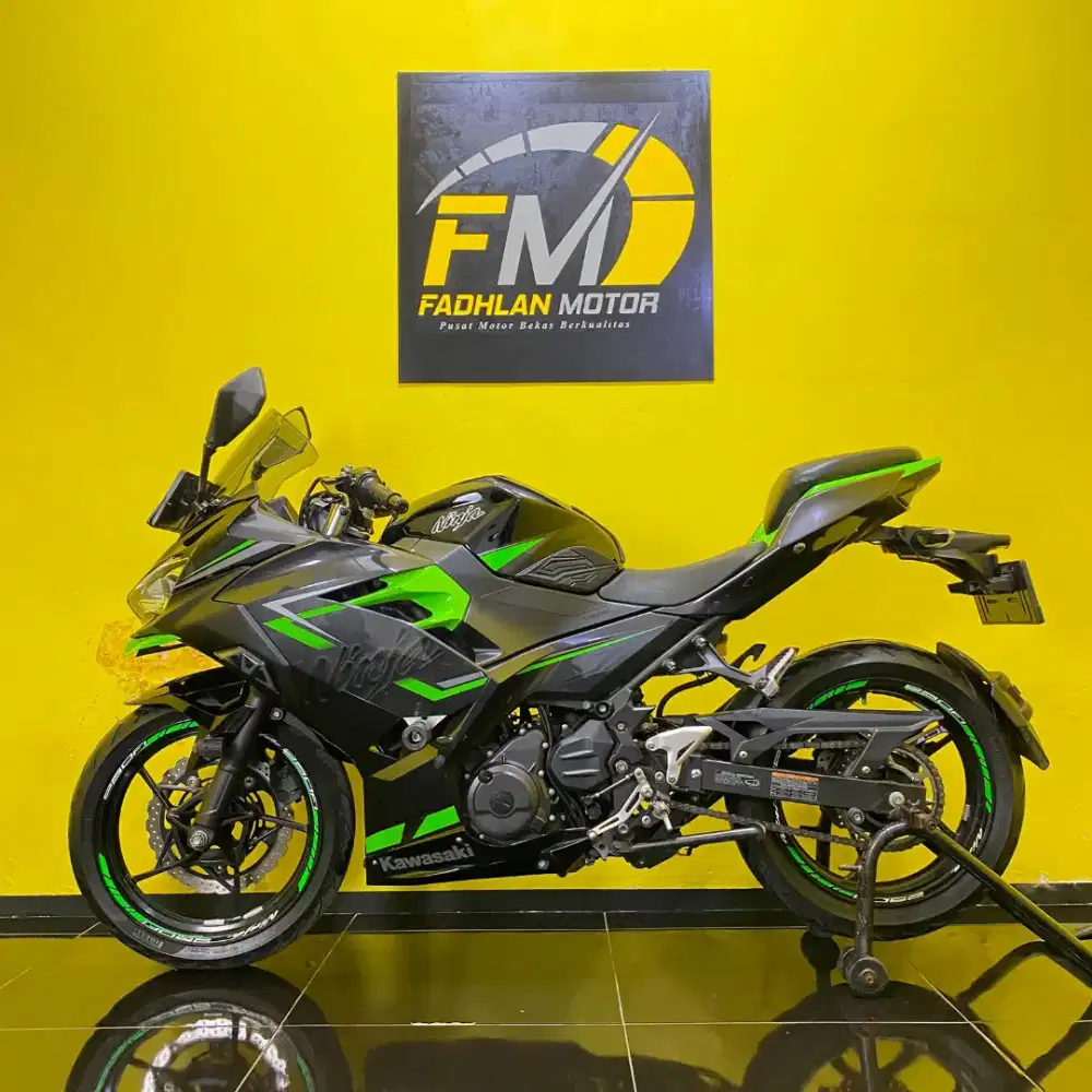 Kawasaki Ninja 250 ABS 2019 Tahun 2019 km low joss istimewa
