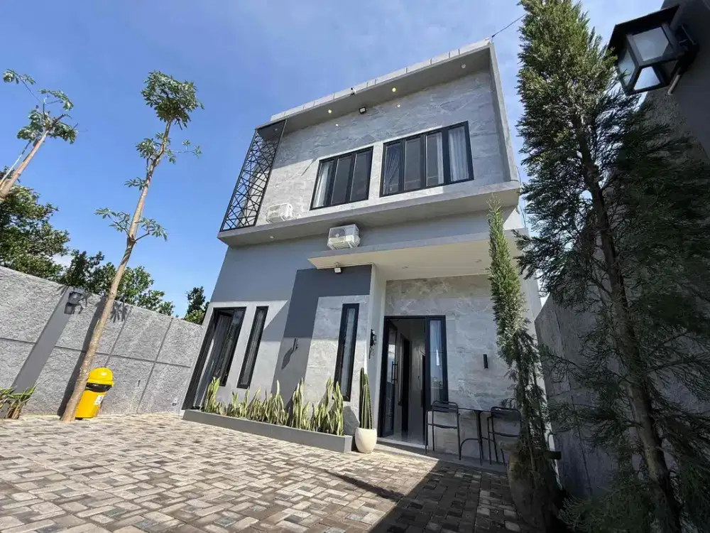 DIJUAL RUMAH VILLA TERBAIK KOTA BATU: Gaya modern eropa, kapasitas lega, view luar biasa, fasilitas serbaguna, lokasi dekat tempat wisata