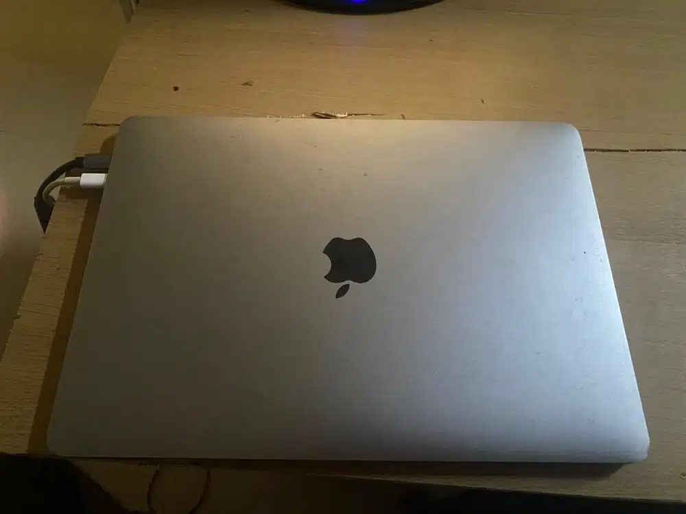MacBook pro m1 8/512 gb minus lcd panel