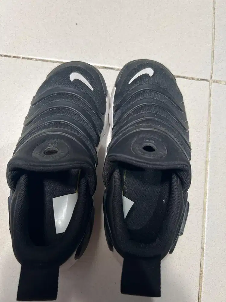 sepatu nike dynamo anak