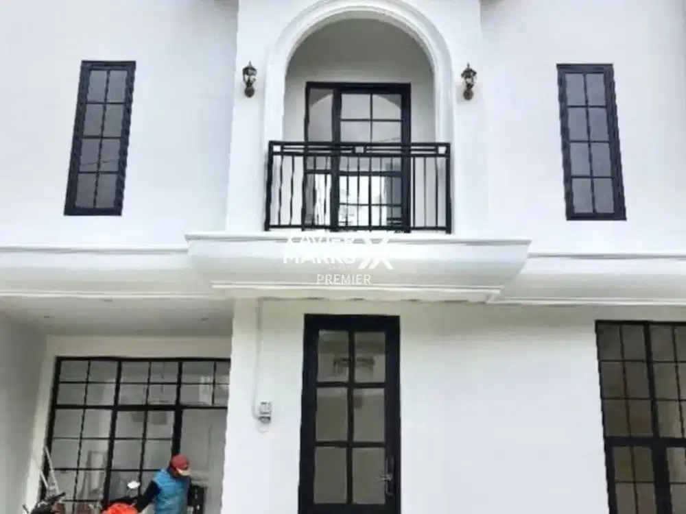 Dijual Villa Bonus Furnish Kawasan Wisata di Batu Malang