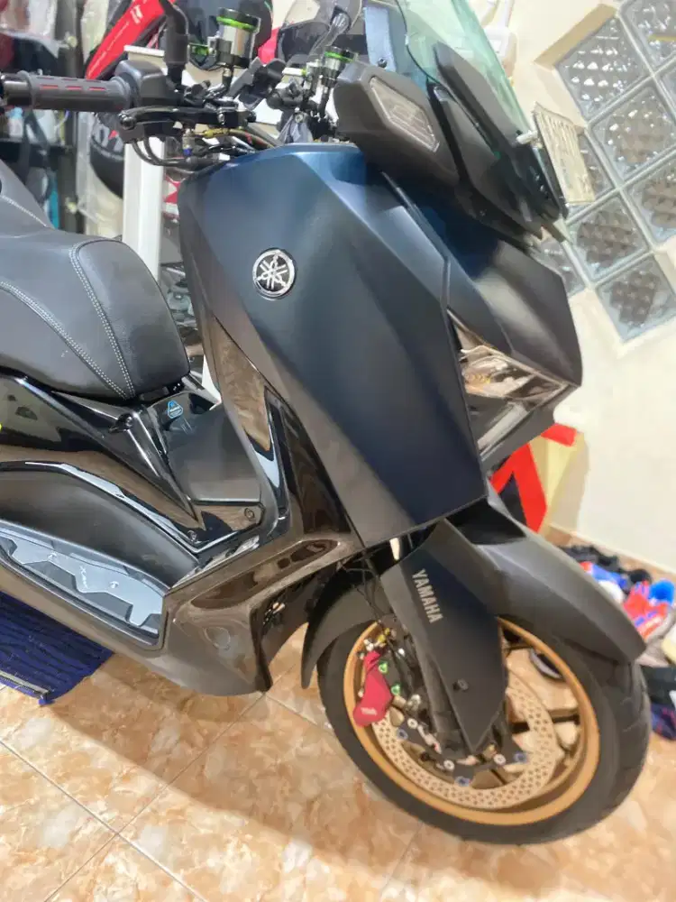 Xmax 2023 low km Modif