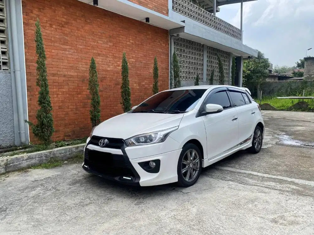 Km84rb - Yaris S TRD Sportivo matic 2015 putih || 2016
