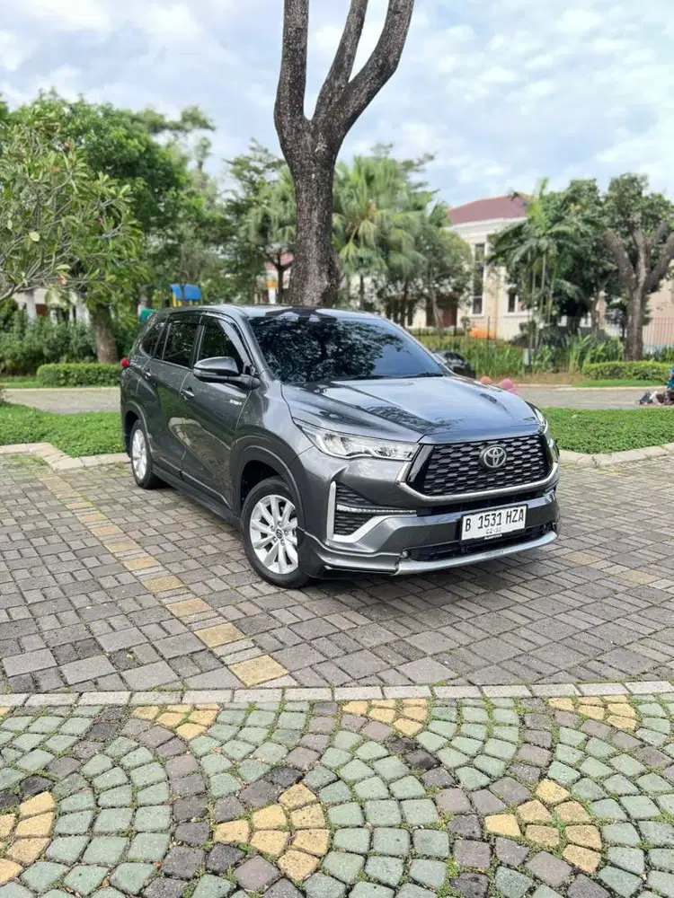 Toyota Inova Zenix V HV Hybrid 2025 Baru Like New Mobil Mulus Bagus