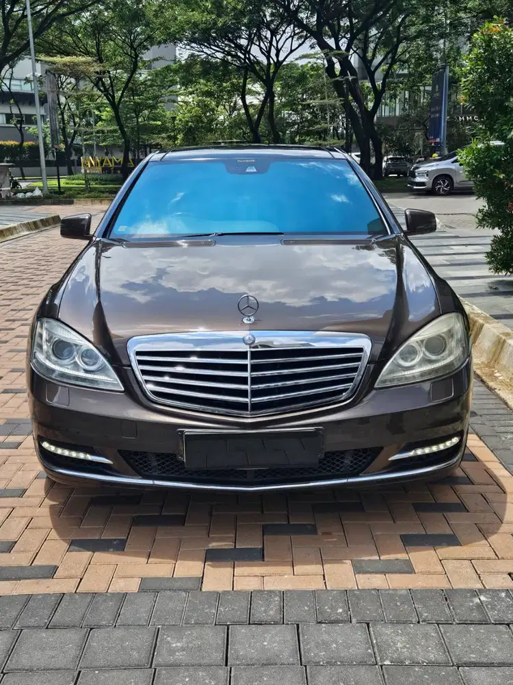 [Kondisi Terbaik!!] Mercedes Benz w221 S350L AT NIK 2012! Coklat Matic