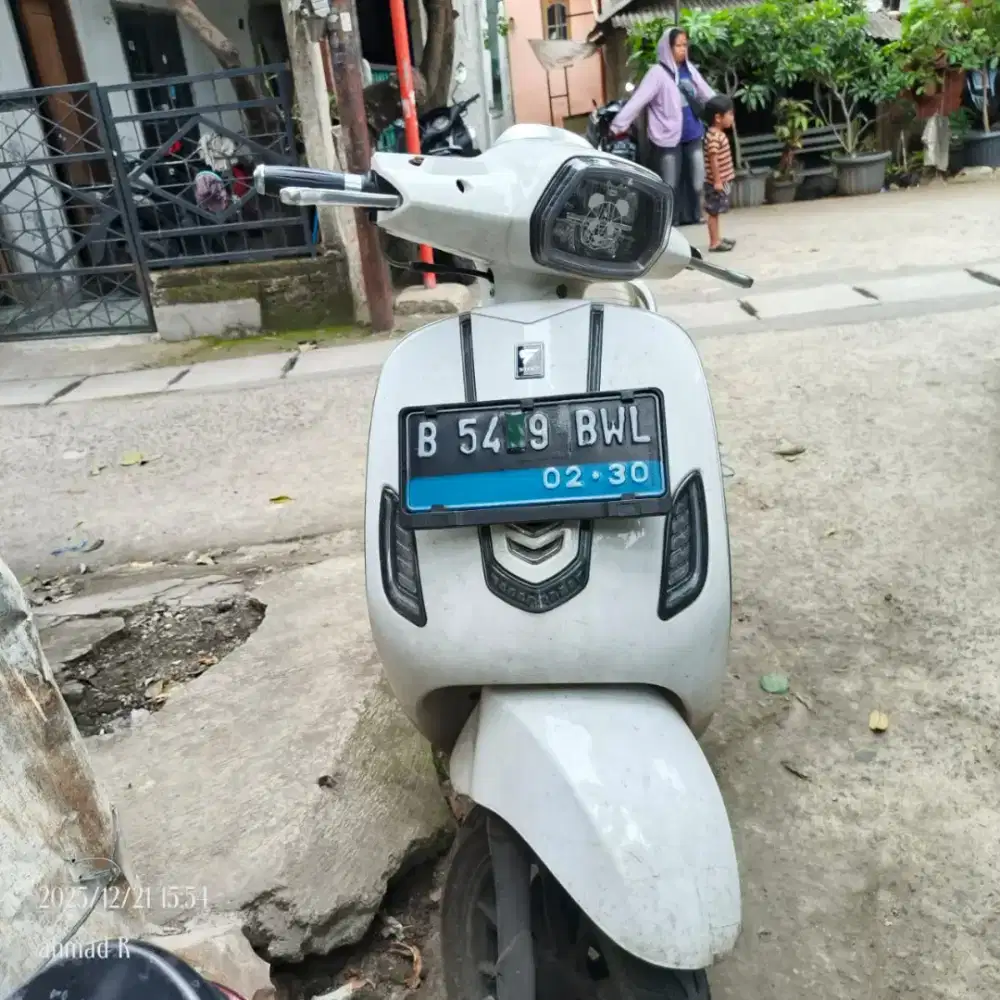 Take over smoot zuzu