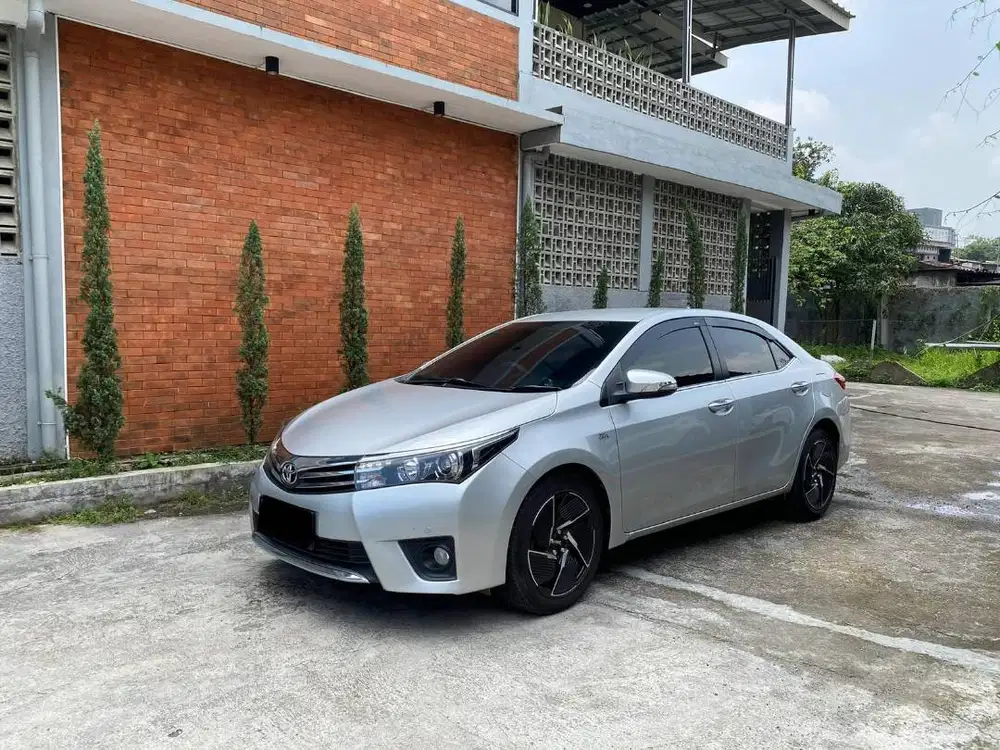 Km70rb - Altis V matic 2015 Silver keyless || 2016