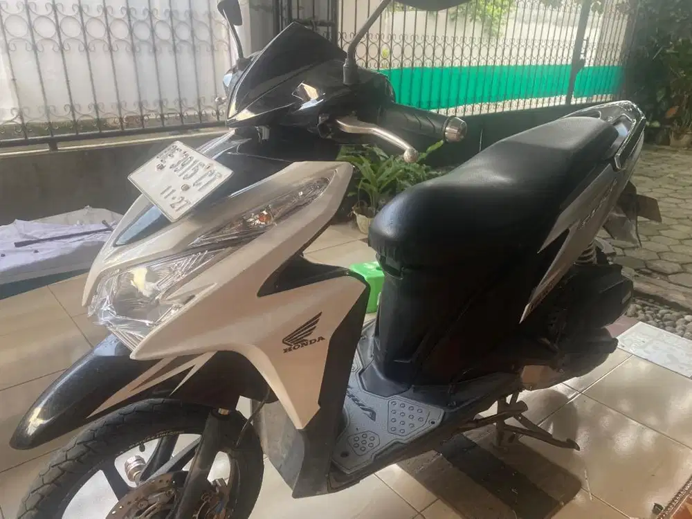 Vario KZR 125 tahun 2012