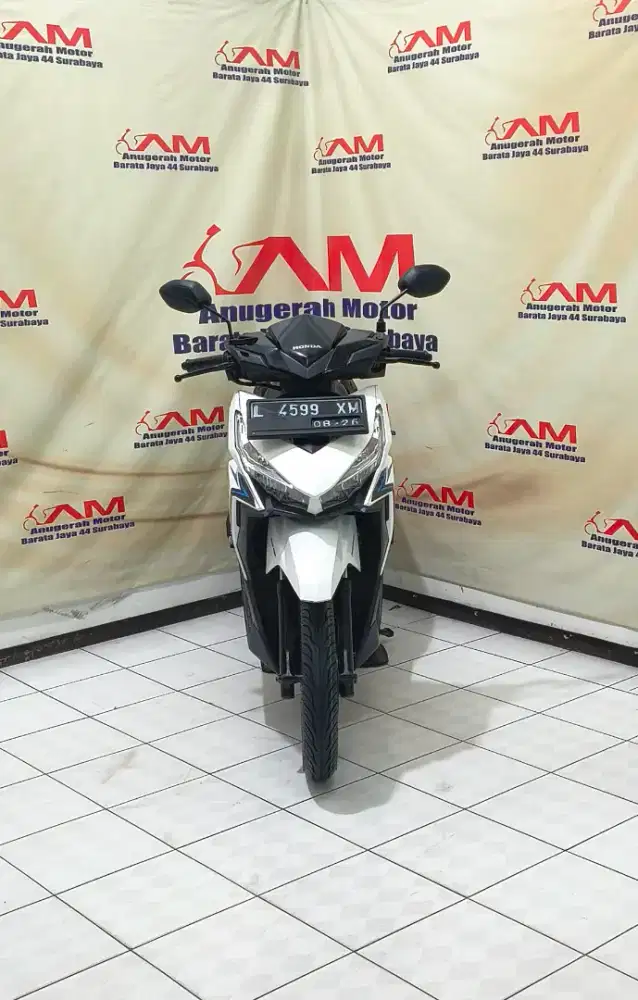 Honda Vario 125 CBS Tahun 2016 warna Putih