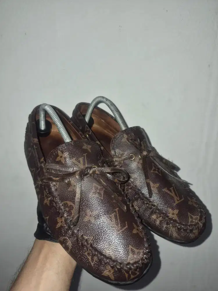 Sepatu loafers louis vuitton moccasin original 43 monogram (sale)