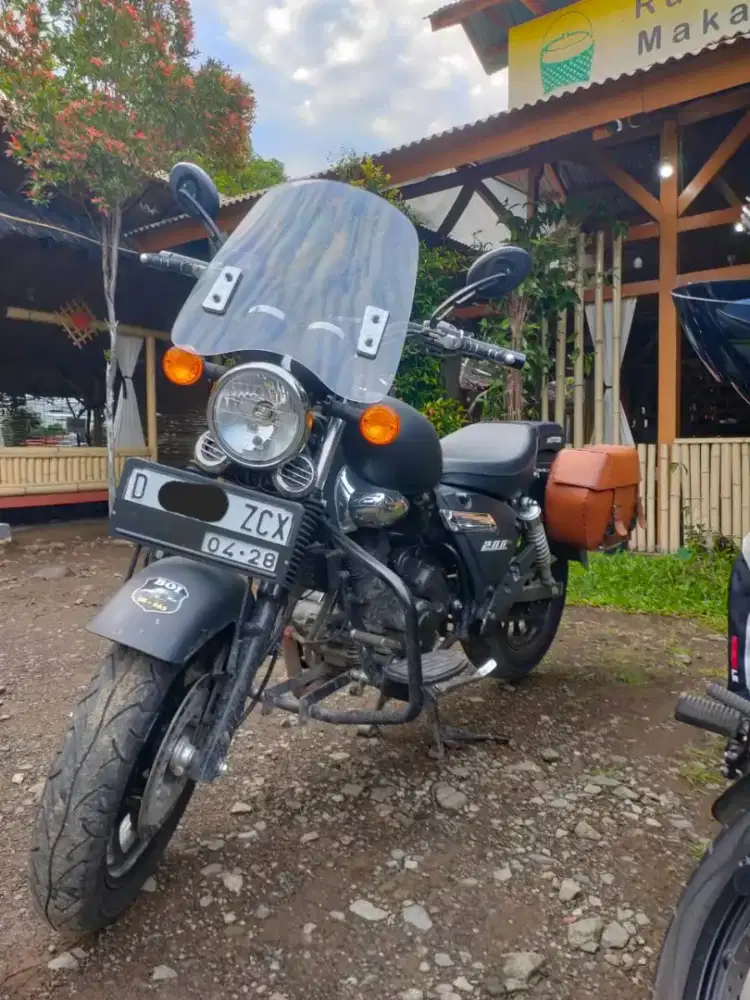 Benelli motobi 200 efi full aksesories