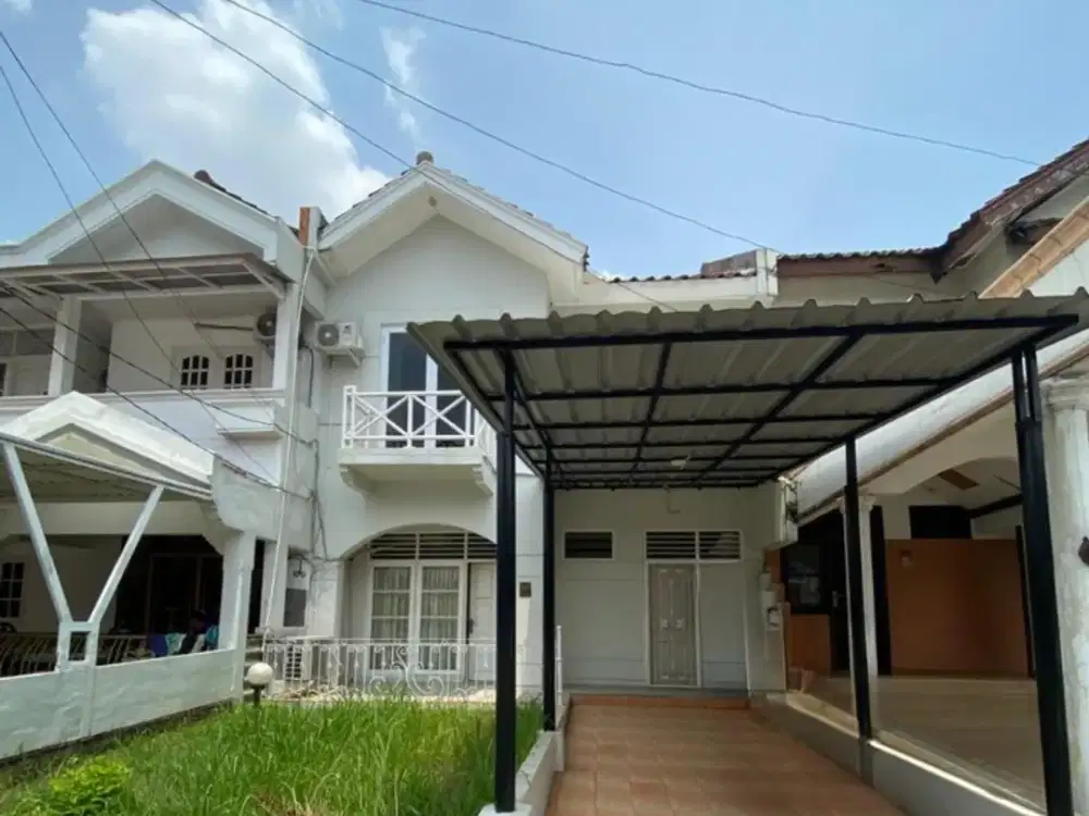 Disewakan Rumah Cluster Meadow Green Lippo Cikarang