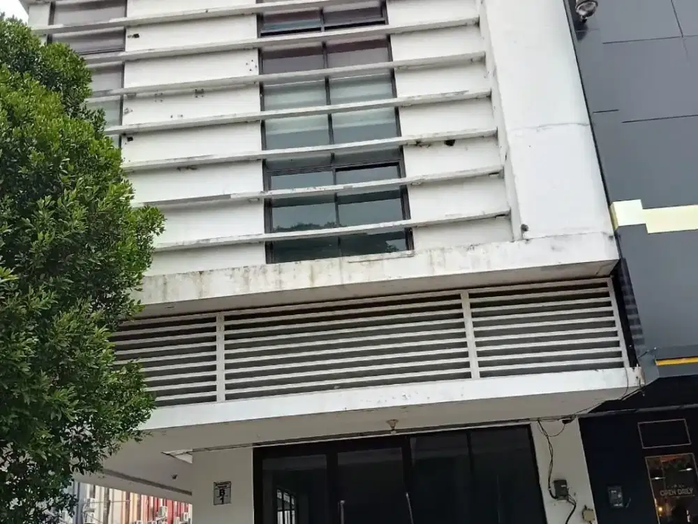 Disewakan Ruko Bagus Ruko Magnetica Square Lippo Cikarang