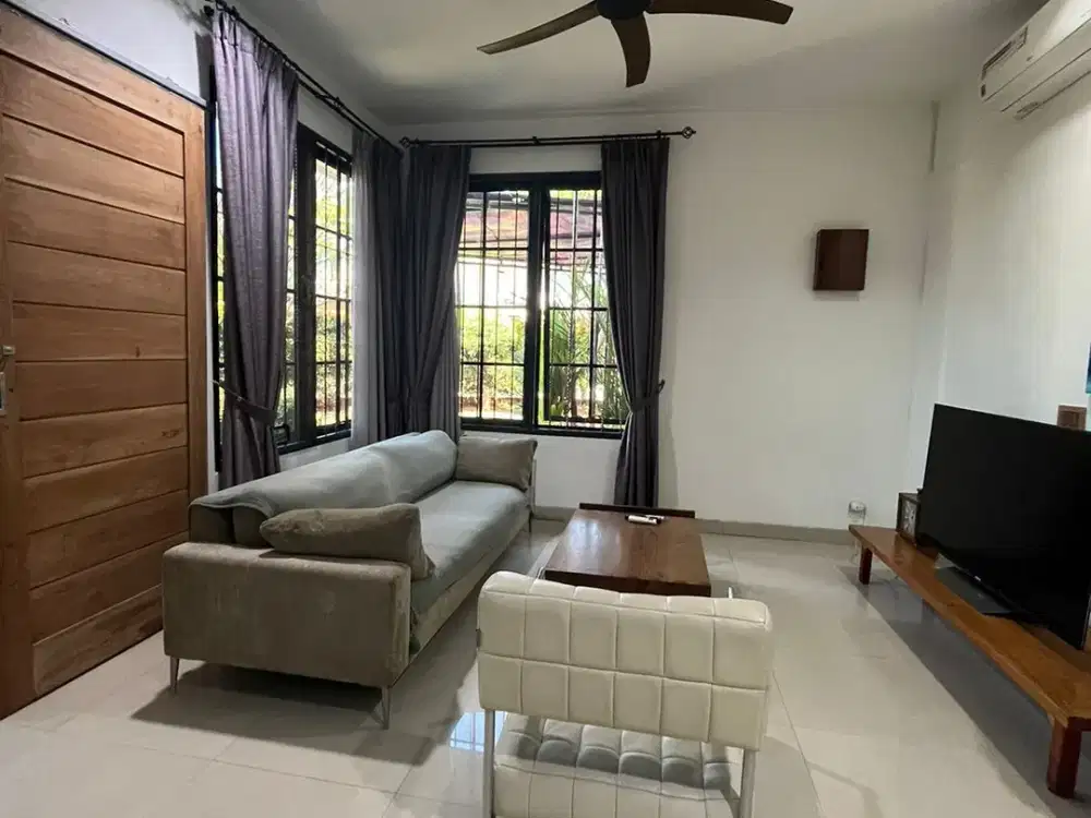 Disewakan  rumah cluster taman dago lippo cikarang