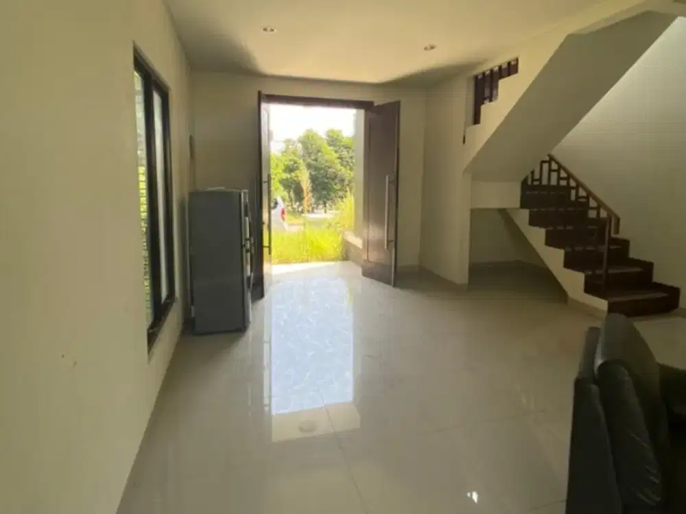 Disewakan Rumah Cluster Forest Green Lippo Cikarang