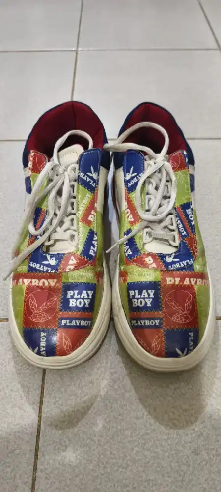 Sepatu playboy ukuran 44 masih kaya baru